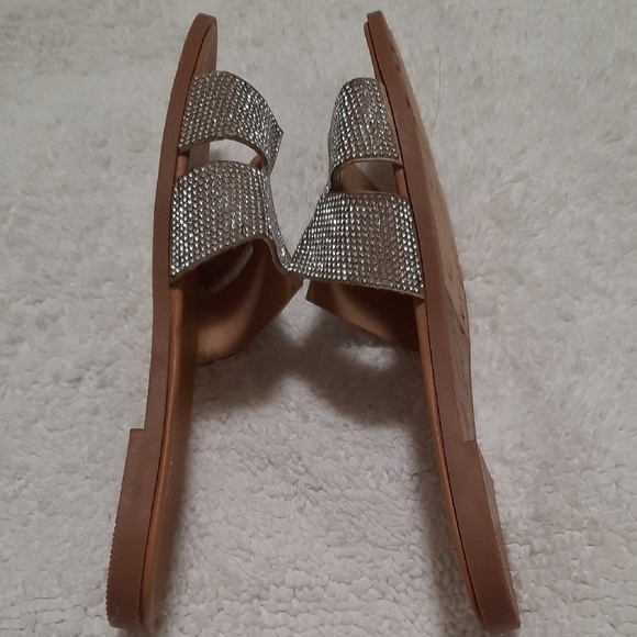 Elegant Silver Slide Sandals by [Brand] - Picture 5 of 7